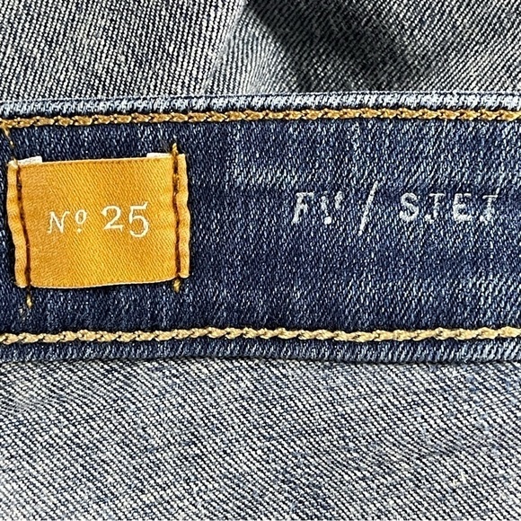 Anthropologie Pilcro and the Letterpress Stet Distressed Low Rise 25 - Picture 11 of 15